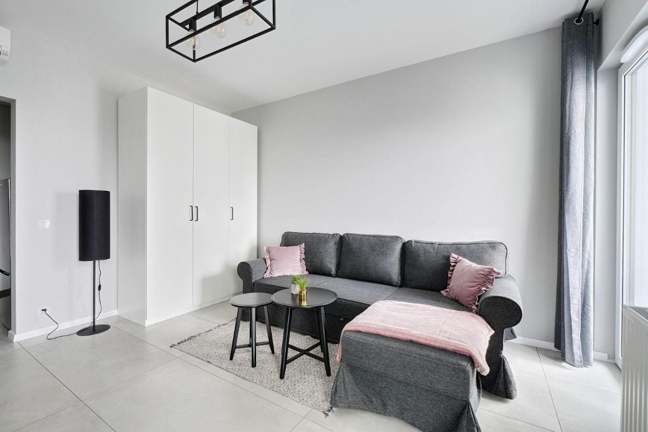 Apartamenty Stadion Narodowy Warschau Buitenkant foto