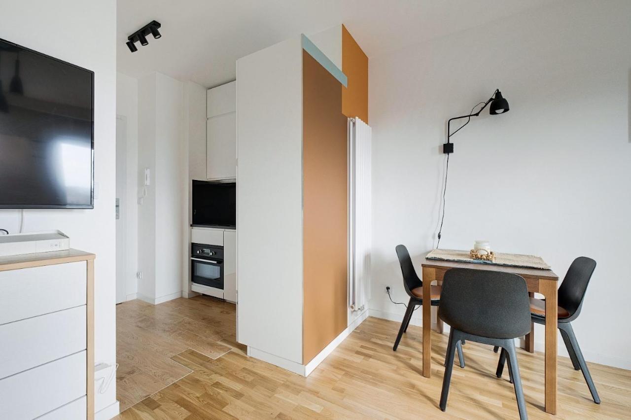Apartamenty Stadion Narodowy Warschau Buitenkant foto